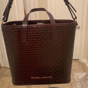 Brand new Dooney & Bourke